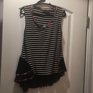 Kim & Cami striped tank blouse size medium